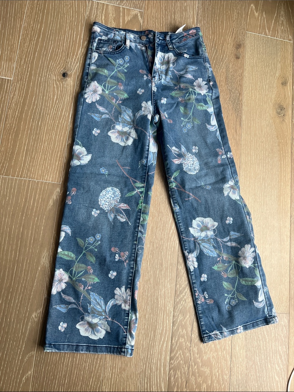Floral Straight-Leg Women's Jeans in Blue
